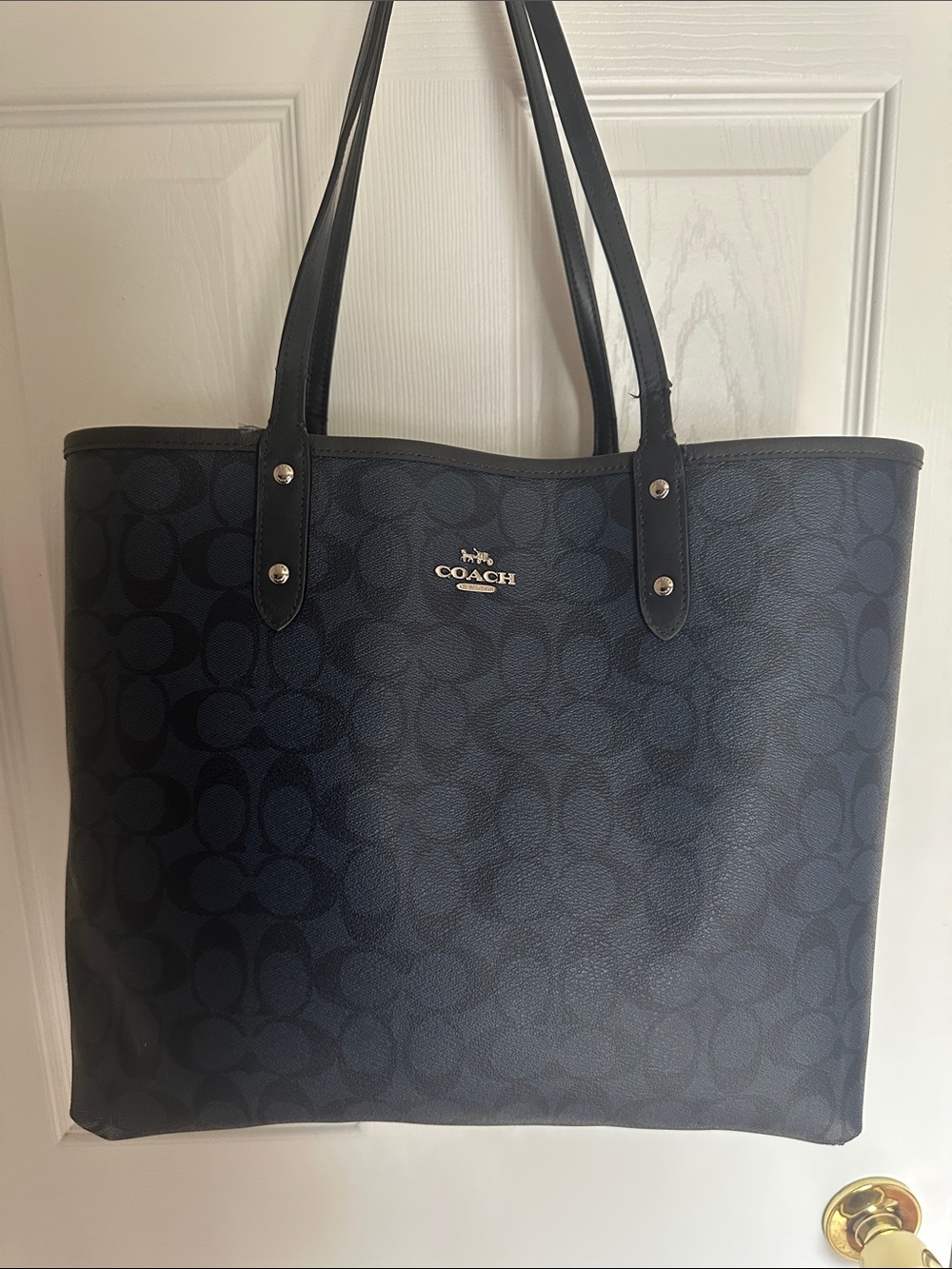 Coach Reversible Chalk/Navy Signature Canvas Tote Bag READ DETAILS - Picture 3 of 16